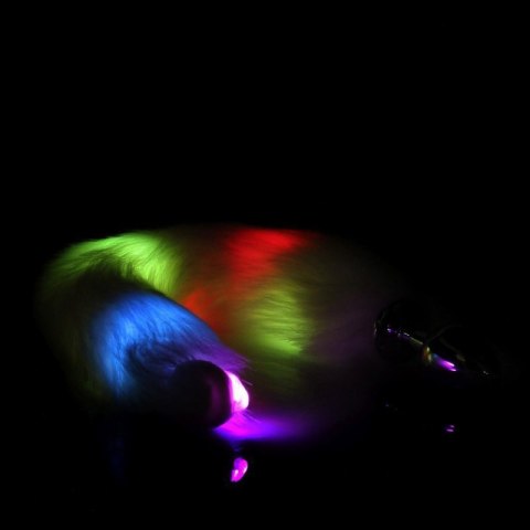 Light-up Fox Tail with Metal Butt Plug Light-up Fox Tail with Metal Butt Plug