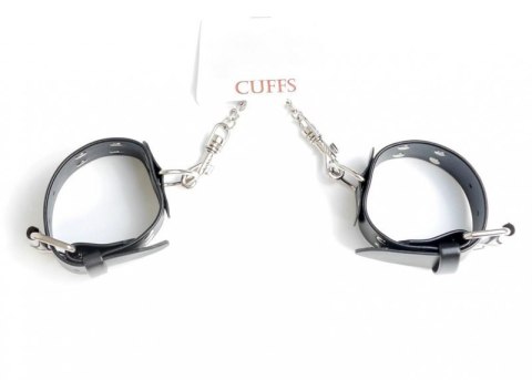 Fetish B - Series Handcuffs with studs 4 cm Fetish B - Series Handcuffs with studs 4 cm
